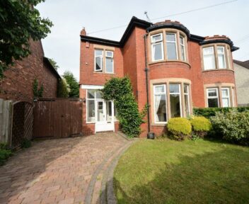 Preview image for 11 Eastwood Drive, Littleover, Derby, DE23 6BP